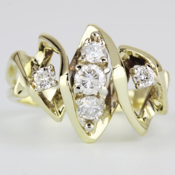 Vintage 14K Yellow Gold Geometric Pattern Diamond Anniversary / Cocktail Ring - Picture 1 of 8